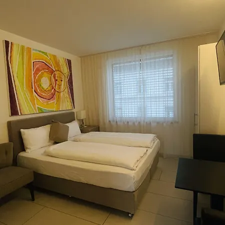 Red- Elephant Hotel